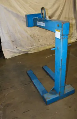 Used Veotil 2,000Lb Pallet Lifter Scrap Winders Michigan US | Midwest Machinery, LLC #1299992