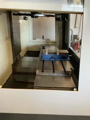 2020 HAAS VF-2SS Vertical Machining Centers | Lion Machinery (5)