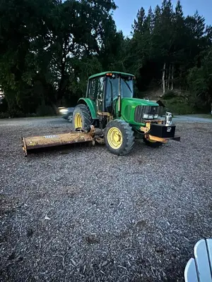 USED 2003 JOHN DEERE 6320