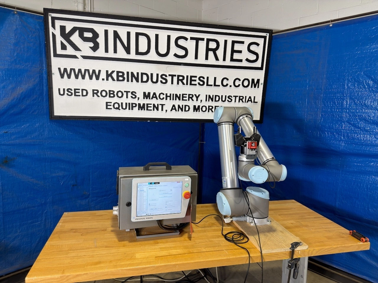 USED 2018 UNIVERSAL ROBOTS UR10