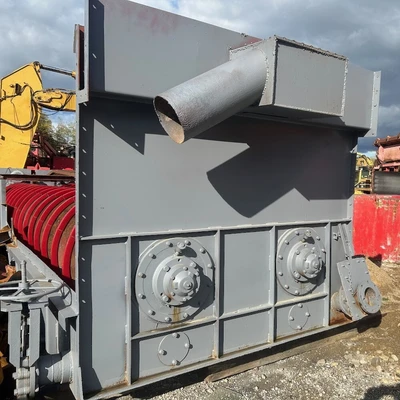 USED MCLANAHAN 44X33-0