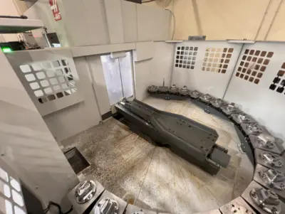 2023 HAAS UMC-500 Vertical Machining Centers (5-Axis or More) | Machinery Network (10)