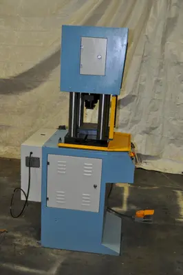 40 TON 2016 STEEL HYDRAULIC PRESS