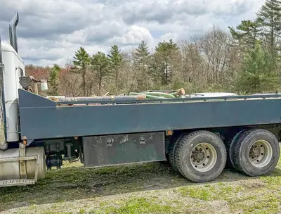 Used 1993 FREIGHTLINER WATER TENDER TRUCK Water Trucks California US | East West Machinery & Drilling #1417911