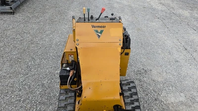 USED 2015 VERMEER RTX250