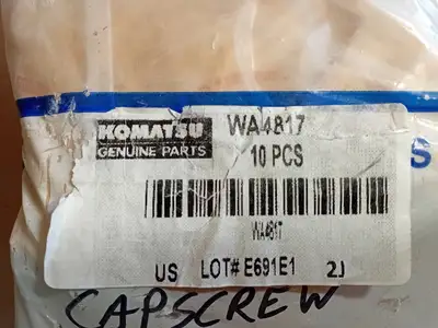 NEW KOMATSU WA4817