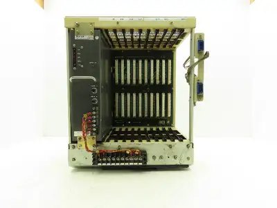 Mitsubishi MELDAS-YQ8C Control Unit Type UF740B CNC 11-Slot Card Rack