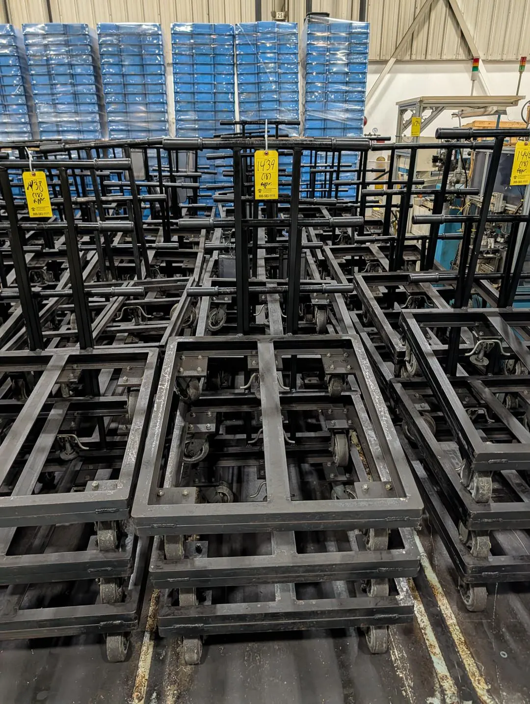 (18) Rolling Material Carts