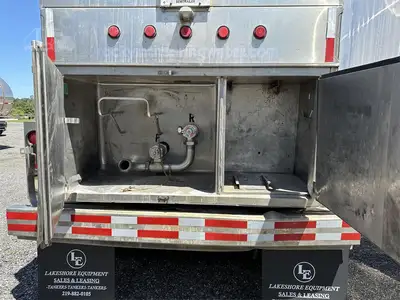 Used 1996 WALKER _UNKNOWN_ Tanker Trailers Indiana US | Lakeshore Equipment Sales #1546566