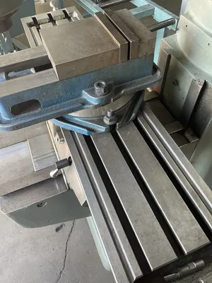 ROUNDTOWER TM-2V MILLING MACHINES, VERTICAL | Wheeler Machinery Sales (3)