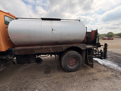 Used 1998 FORD L9513 4X2 Water Trucks Michigan US | Miedema Asset Management Group #1437113