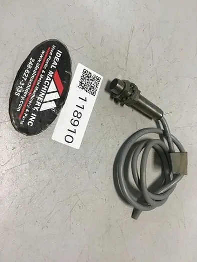 USED BALLUFF BES 516-325-SA56