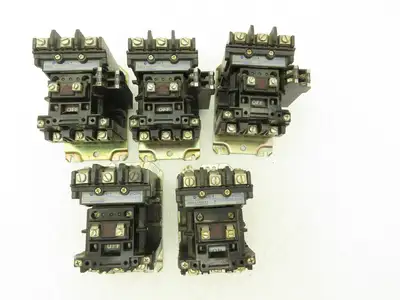 Allen Bradley 500FL-AOD93 Motor Starter Lighting Contactor 600V 3Ph 20A Lot of 5
