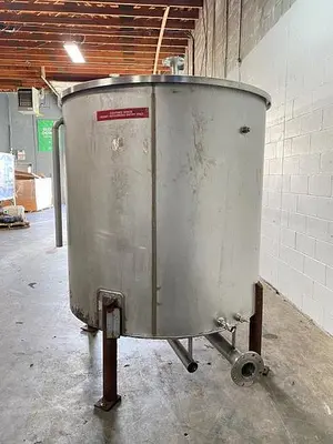 600 Gallon Tank