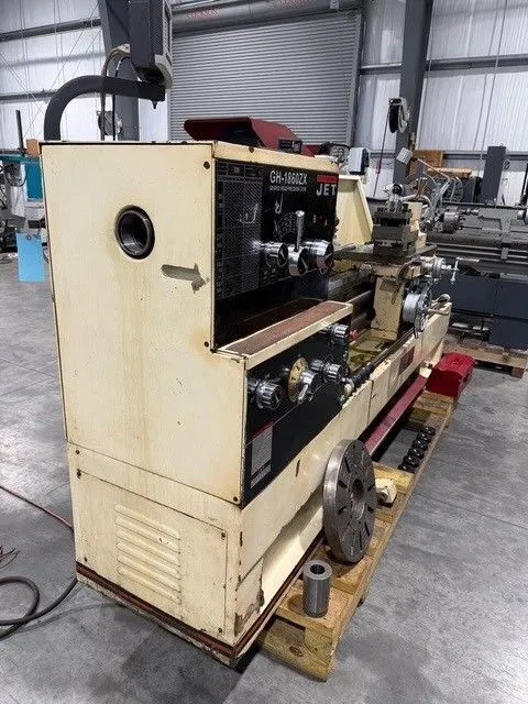 H・T Jet GH-1860ZX Series Large Spindle Bore Lathe