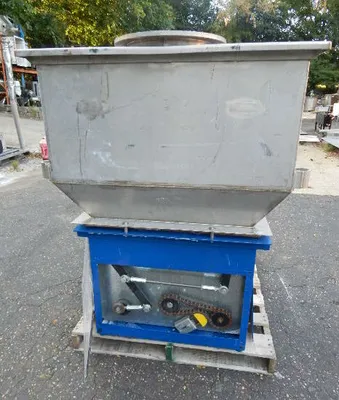 USED TECWEIGH FEEDER CR 28
