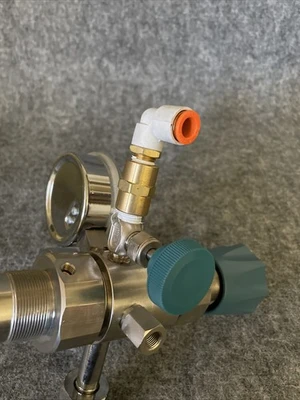 New | in-Stock Airgas Y12-244B580 Misc Industrial Equipment California US | Davliegogo LLC #1732621