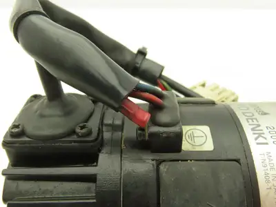 Sanyo Denki V720-012EL7 Super V DC Servo Motor 80 VDC With Encoder