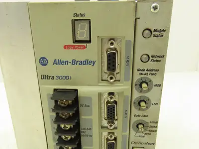 Allen Bradley 2098-DSD-020X-DN Ultra 3000i Servo Drive 120/240V 1PH 18A 0-400Hz