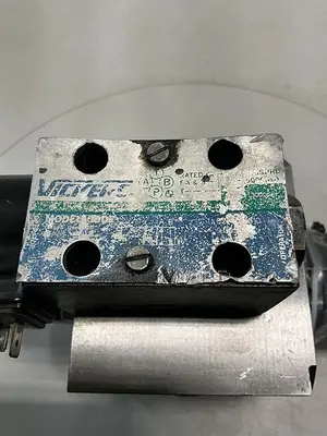 USED VICKERS CVU32 SWD3B29 M 10