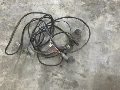 NEW HOLLAND 678 Roll Baler | County Equipment Company LLC (10)