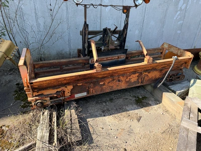 Used TAILGATE SANDER / SALTER _UNKNOWN_ Misc Spreaders Michigan US | Miedema Asset Management Group #1320851