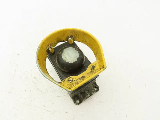 Used REES _UNKNOWN_ Relays & Switches | Arrow Industrial #617837