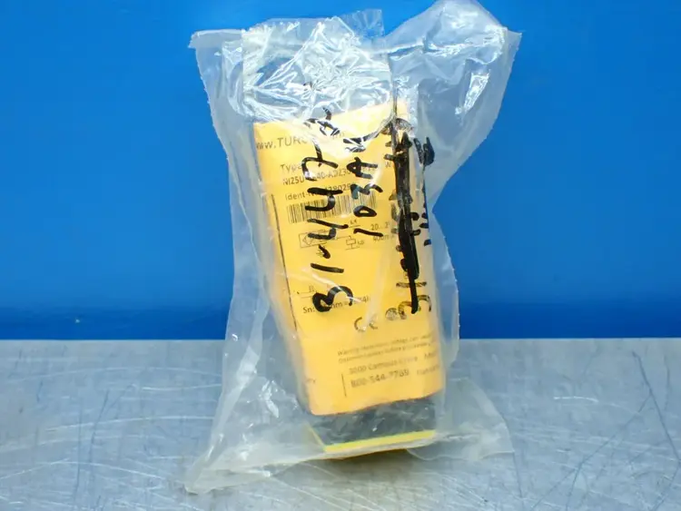 New | in-Stock TURCK BI20UCA40AP6X2H1141 W/BS2.1 Sensors | HGR 24 #753251