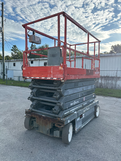 Used 2018 SJ4740 Skyjack Scissor Lifters Florida US | Stack Equipment #1418901