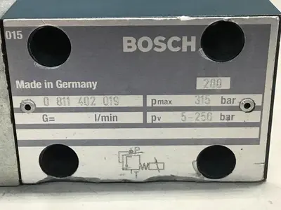 USED BOSCH 0 811 402 019
