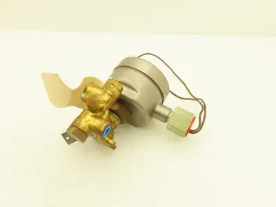 Asco Red Hat 206 381 3RF Pneumatic Brass Solenoid Valve 1/2"NPT 125VDC 150PSI