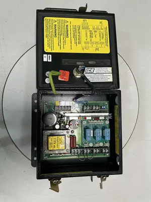 USED BANNER ENGINEERING MSCA-1