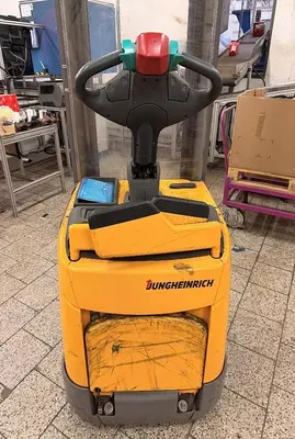Used 2017 JUNGHEINRICH ERC 214 Stackers CZ | Amaron s.r.o. #1147049
