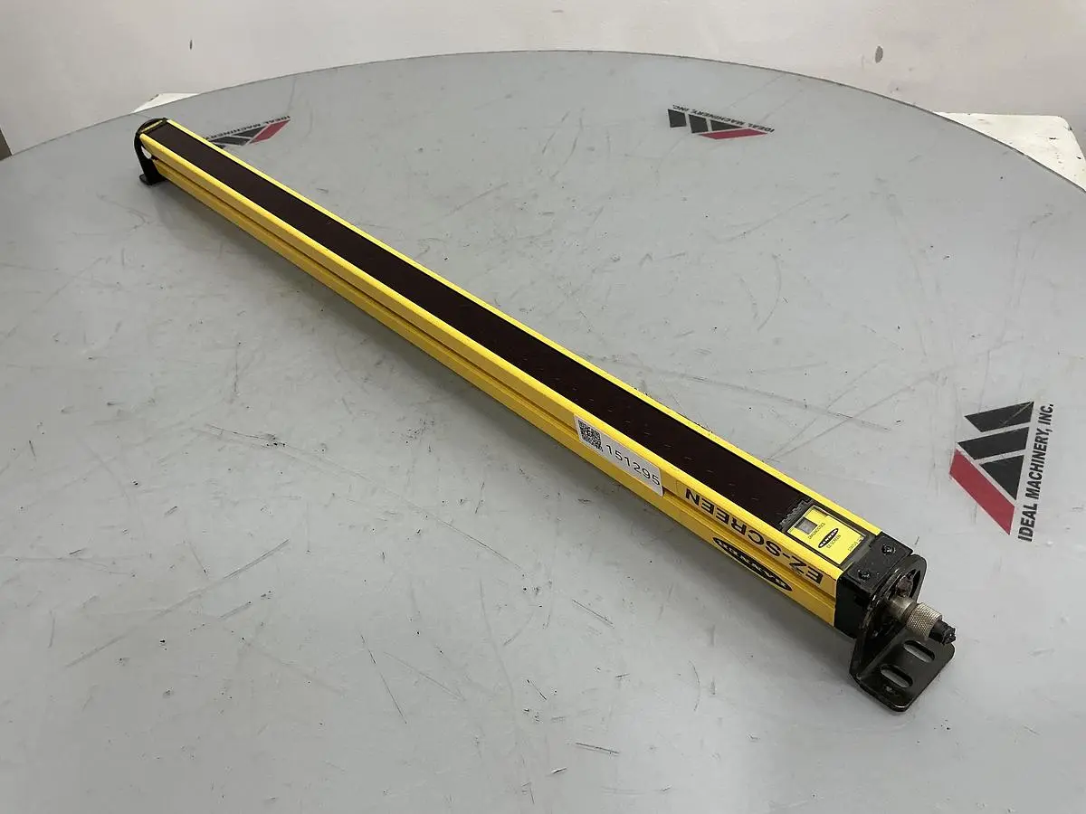 USED BANNER ENGINEERING SLSE30-750Q8