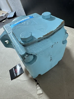NEW Denison T6C-B12-1R00-B1