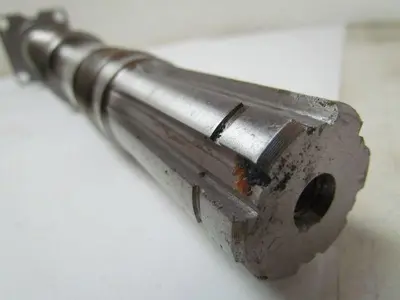 MODW-1910 Ball Screw 57mm Dia 13mm Pitch 580mm Travel 38-1/2" OAL RH