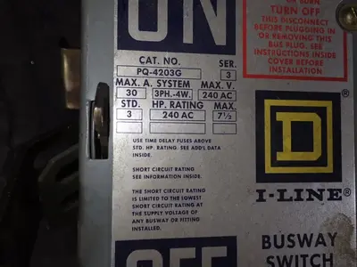 USED SQUARE D PQ4203G