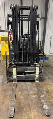 Used YALE ERP040TGN36TE082 4-Wheel Sit down Electric Counterbalance Forklifts British Columbia CA | Steep Hill Equipment Solutions #1266471