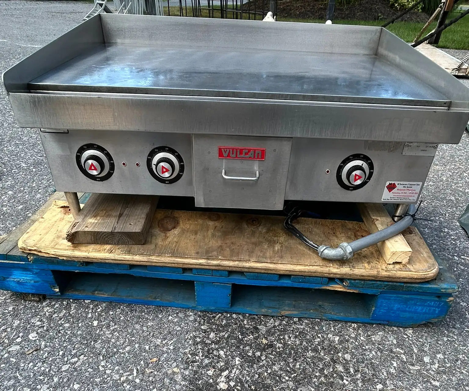 Vulcan HEG36D 36" 208V Electric Griddle Fully Refurbished