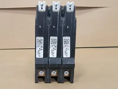 NEW SQUARE D EDB36030