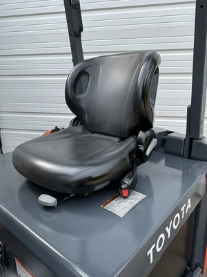 Used 2018 TOYOTA 8FBCU25 Misc Forklifts Wisconsin US | Forklifttrader.com #1285464