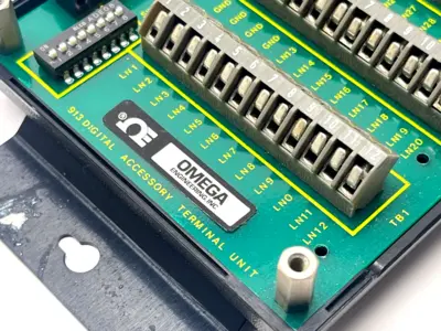 Used Omega Engineering 913 ATU PLC Processors Michigan US | Maverick Industrial Sales #1459758