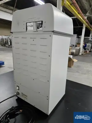 USED Micromeritics Micromeritics Tristar II Plus surface area and porosity analyzer, Model 3030