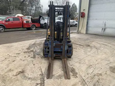 Used 2020 CATERPILLAR GP30N Internal Combustion Forklifts: Pneumatic Tire California US | Mittry Construction #1363439