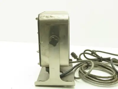 Avery Weigh-Tronix Model ZM301-SD1 Digital Scale Weight Readout Indicator
