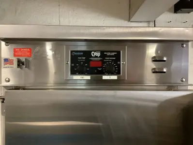 152-0024 Winston Hot Food Holding Cabinet