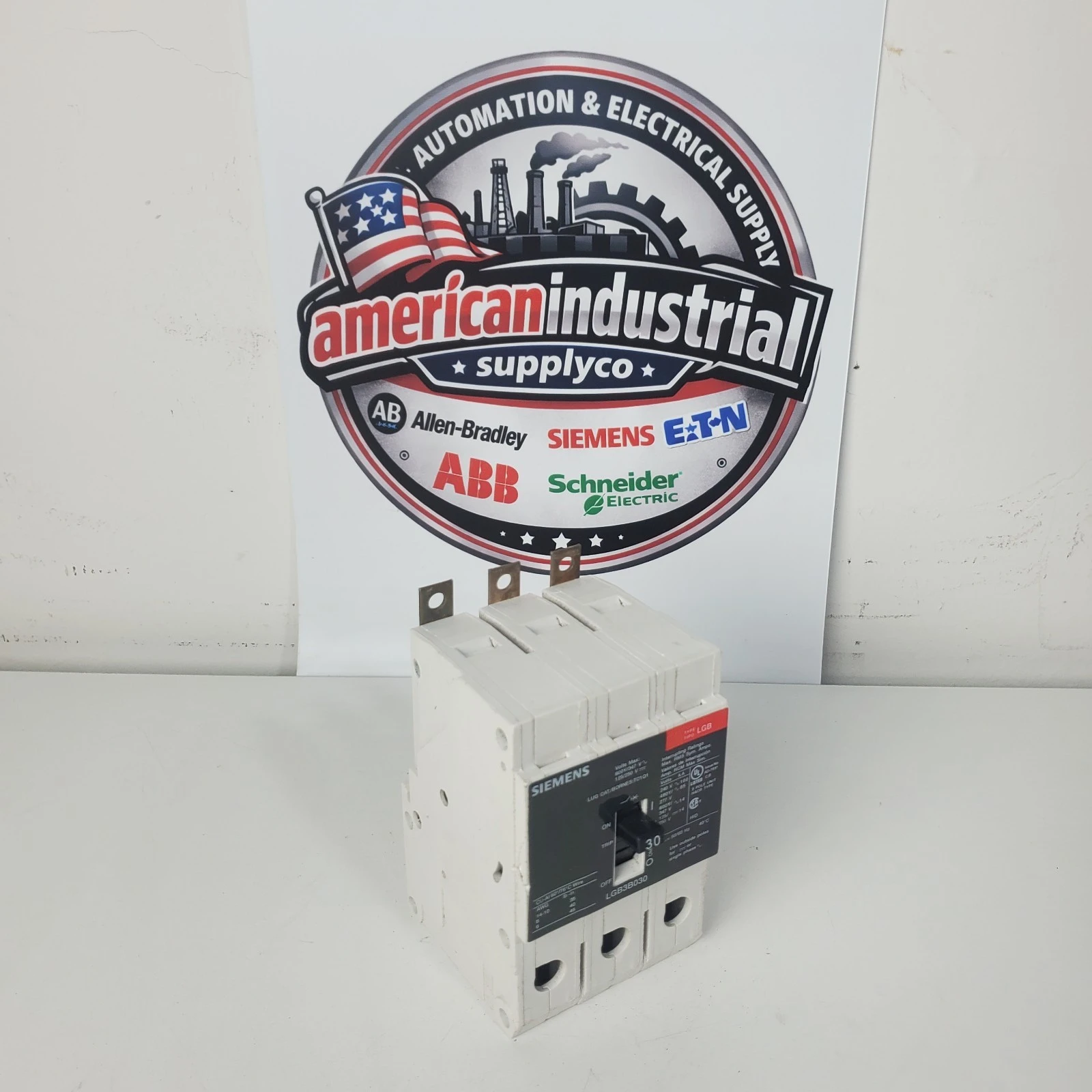 Used Siemens LGB3B030 Miscellaneous Equipment (Electrical & Power) California US | American Industrial Supply Co. #1376996