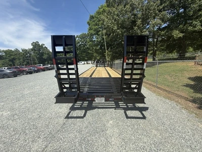 USED 2026 Kaufman Deluxe FET HD Deck-Over Gooseneck