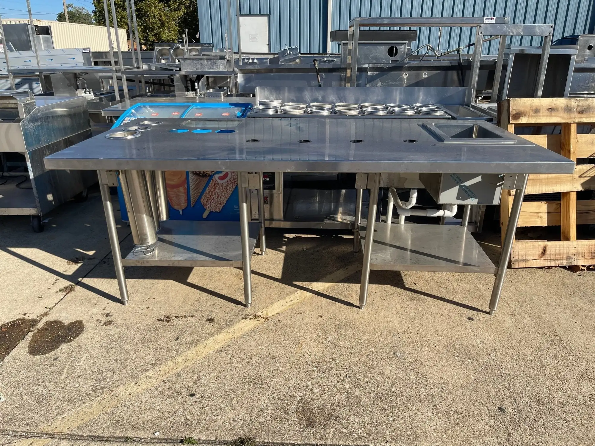 Used Falcon Restaurant Supply Used 85" Stainless Steel Drink Station with Ice Bin and Cup Dispensers - SS270 Underbar Equipment Illinois US | Falcon Restaurant Supply #1375887