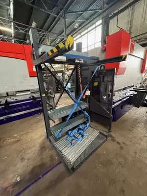 USED BYSTRONIC XPERT 200